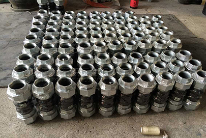 絲扣<a href=https://www.huanjingjz.com target=_blank class=infotextkey>橡膠接頭</a>廣西省柳州市城中區(qū)生產廠家